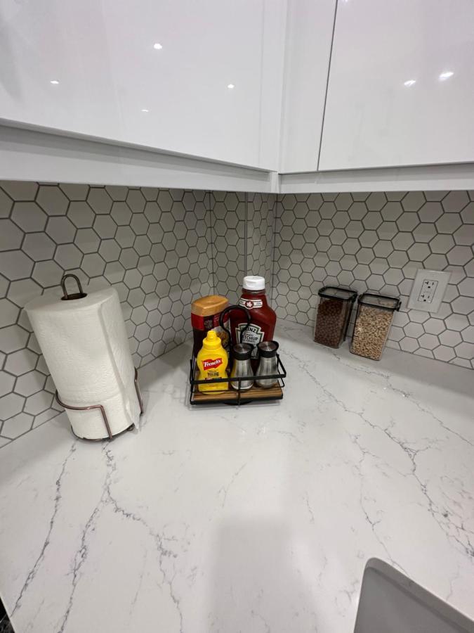 2 Bedroom 2 Washrooms Brand New Beautiful & Cozy Suite YYC Dış mekan fotoğraf